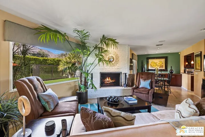 1240 S Calle Rolph, Palm Springs, California 92264