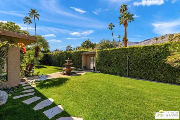 1240 S Calle Rolph, Palm Springs, California 92264
