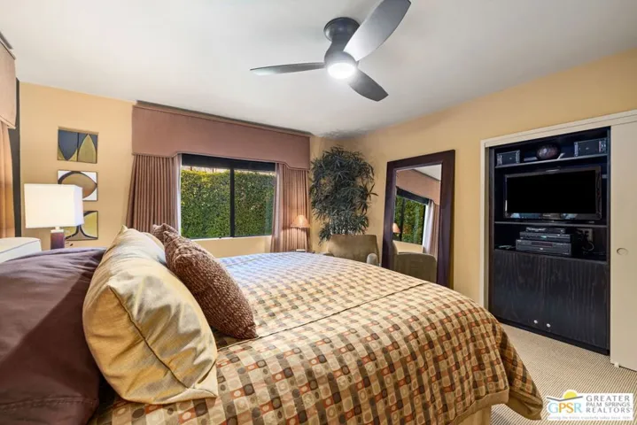 1240 S Calle Rolph, Palm Springs, California 92264