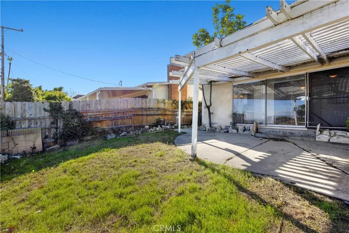 28724 Gunter Road, Rancho Palos Verdes, California 90275