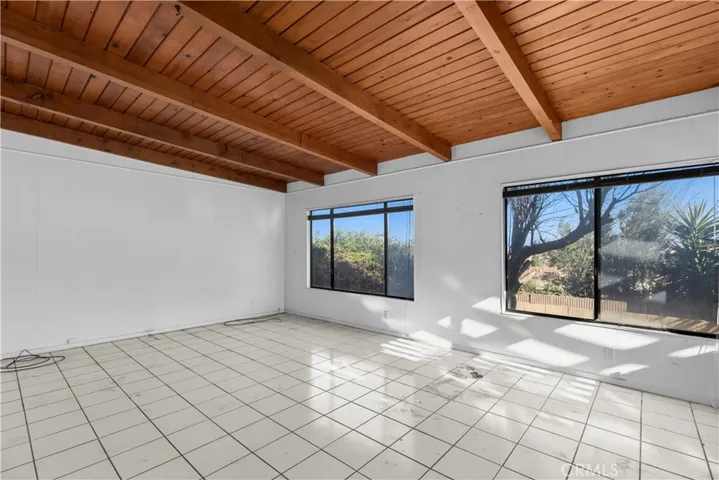 28724 Gunter Road, Rancho Palos Verdes, California 90275