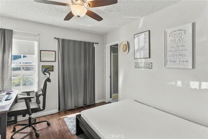 10118 Valjean Avenue, North Hills, California 91343