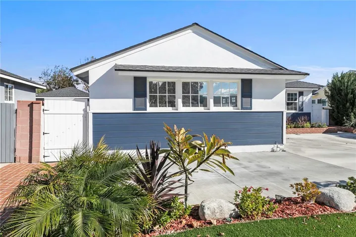 10118 Valjean Avenue, North Hills, California 91343