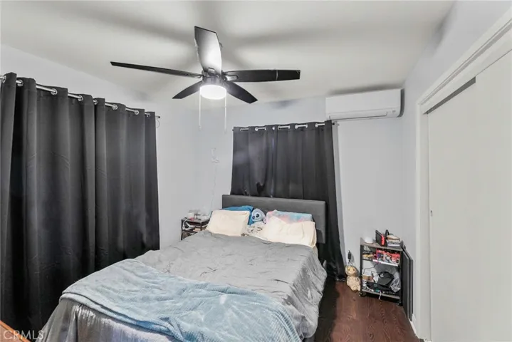 10118 Valjean Avenue, North Hills, California 91343