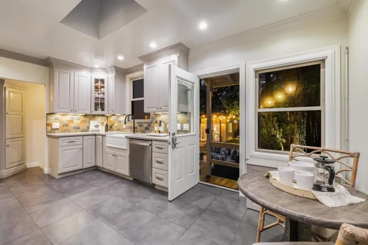 323 W 25th Avenue, San Mateo, California 94403