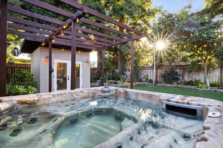 323 W 25th Avenue, San Mateo, California 94403