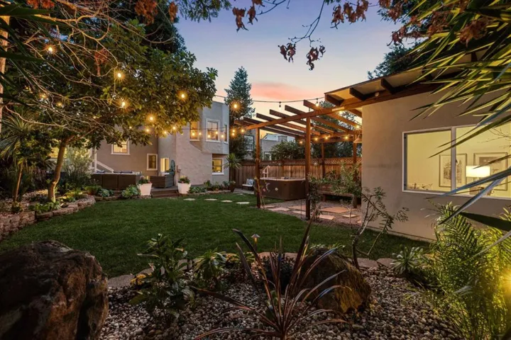 323 W 25th Avenue, San Mateo, California 94403