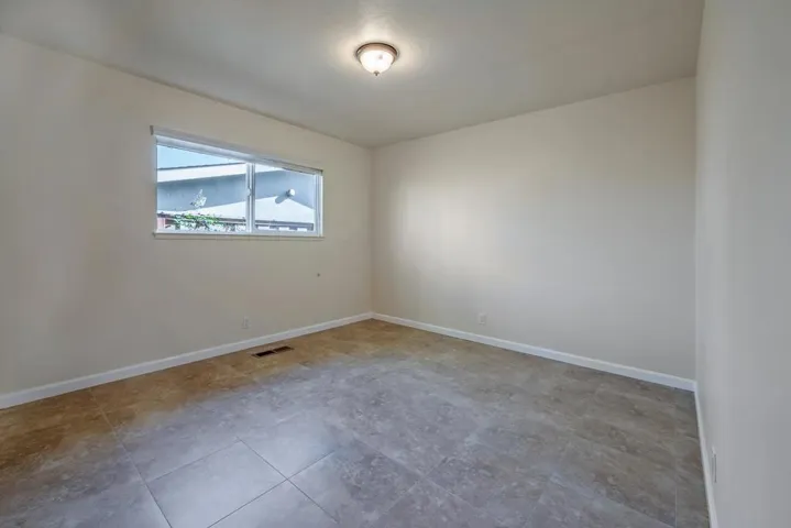 422 Woodland Way, Santa Cruz, California 95060