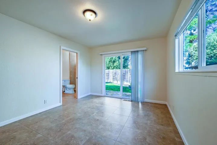 422 Woodland Way, Santa Cruz, California 95060