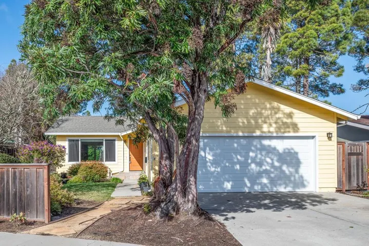 422 Woodland Way, Santa Cruz, California 95060