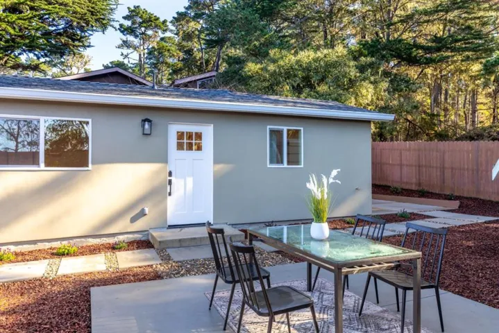 Buena Vista Avenue, Pacific Grove, California 93950
