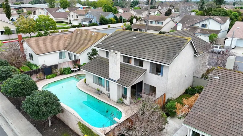 4 Deerwood W, Irvine, California 92604
