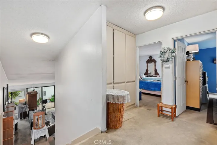4 Deerwood W, Irvine, California 92604