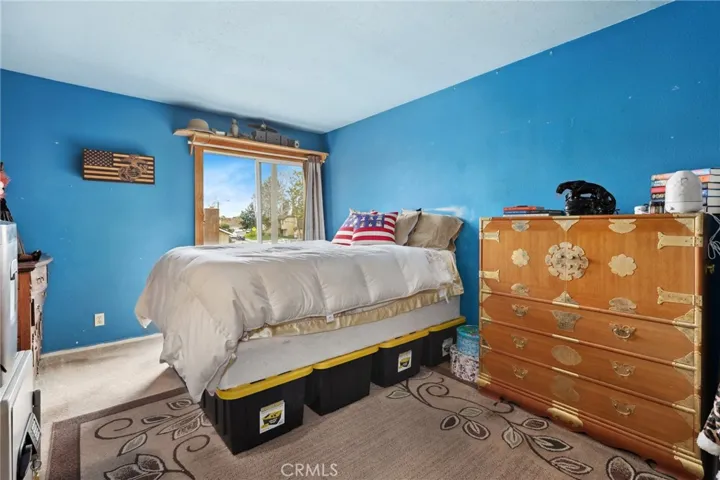 4 Deerwood W, Irvine, California 92604