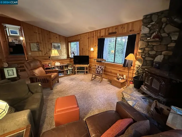 7674 Forest Drive, Fish Camp, California 93623