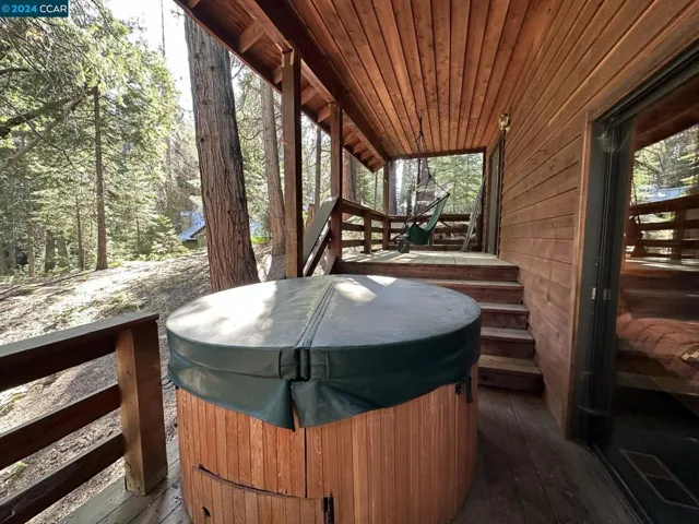 7674 Forest Drive, Fish Camp, California 93623