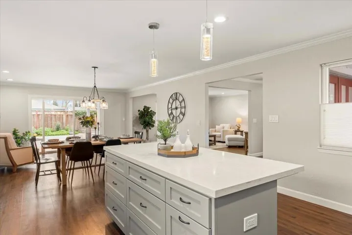 810 Eschenburg Drive, Gilroy, California 95020