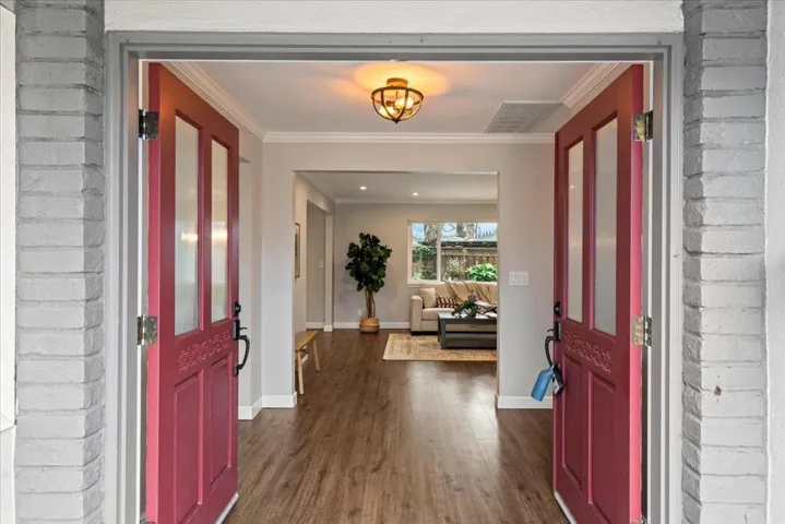 810 Eschenburg Drive, Gilroy, California 95020