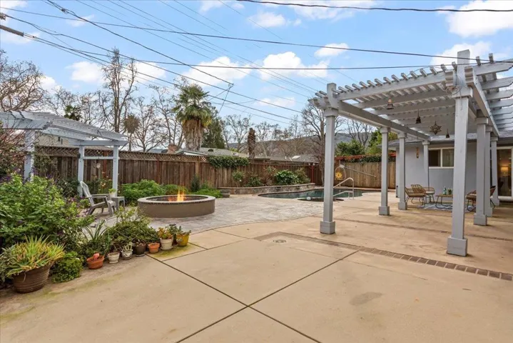 810 Eschenburg Drive, Gilroy, California 95020