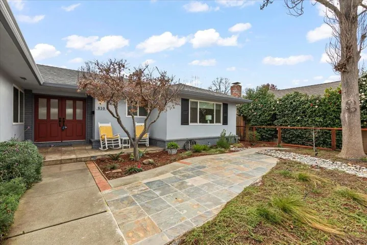 810 Eschenburg Drive, Gilroy, California 95020