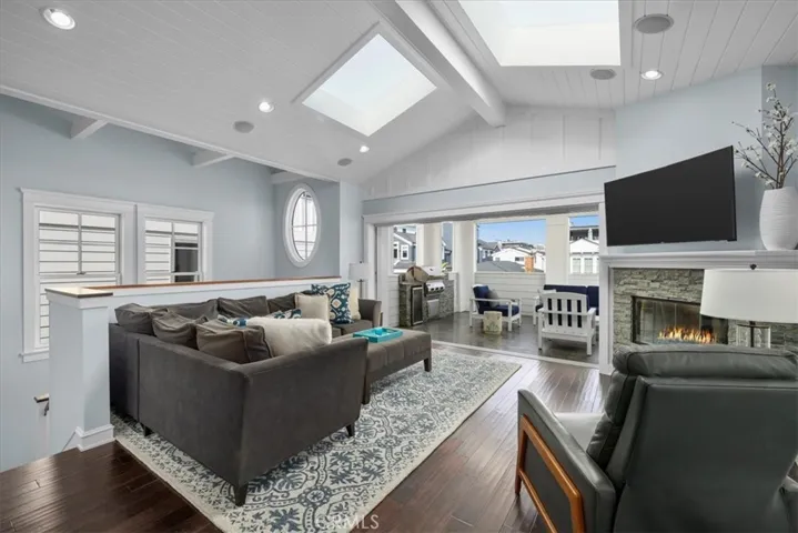 424 5th, Manhattan Beach, California 90266