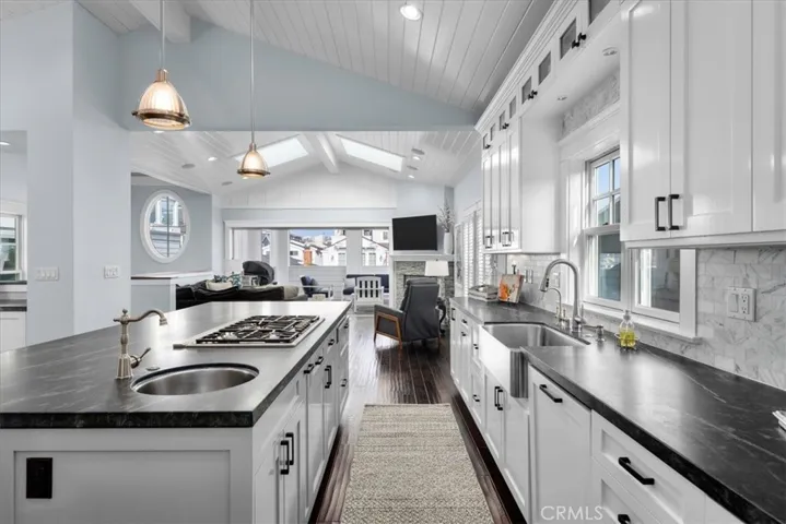 424 5th, Manhattan Beach, California 90266