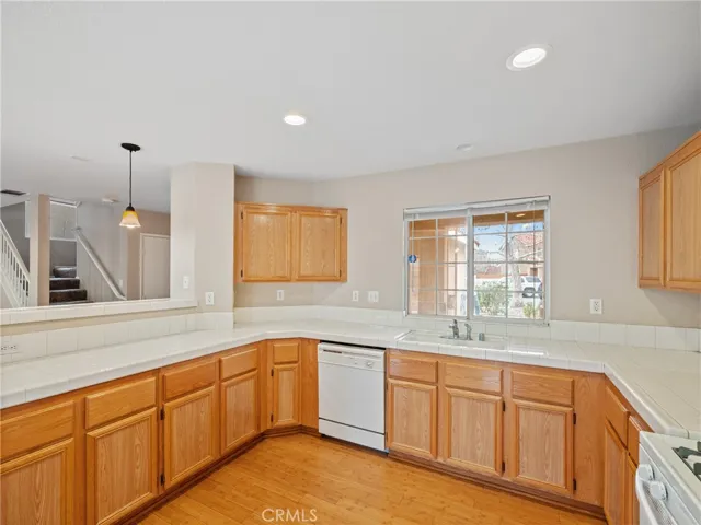 14392 Queen Valley Road, Victorville, California 92394