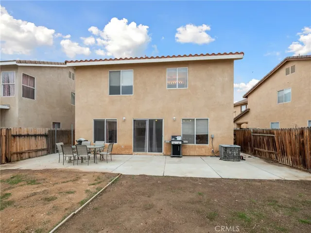 14392 Queen Valley Road, Victorville, California 92394
