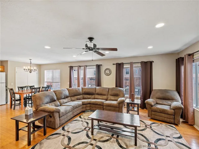 14392 Queen Valley Road, Victorville, California 92394