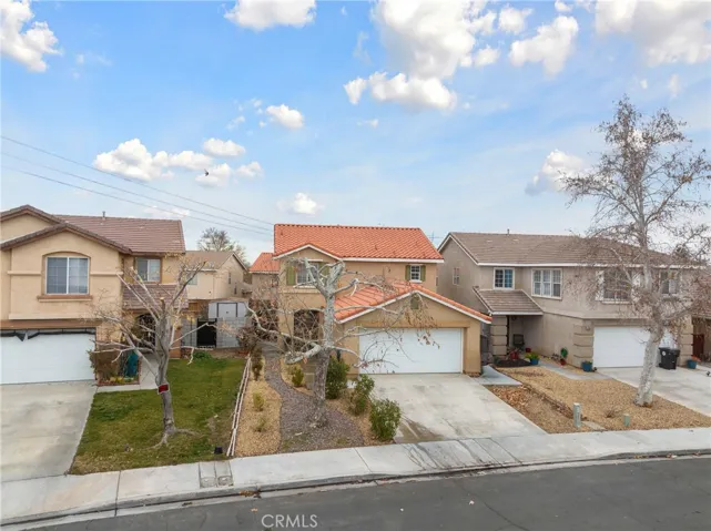 14392 Queen Valley Road, Victorville, California 92394