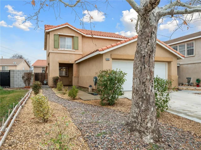 14392 Queen Valley Road, Victorville, California 92394