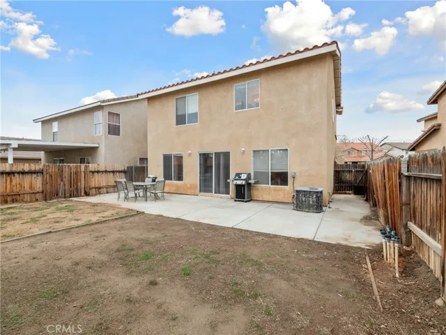 14392 Queen Valley Road, Victorville, California 92394