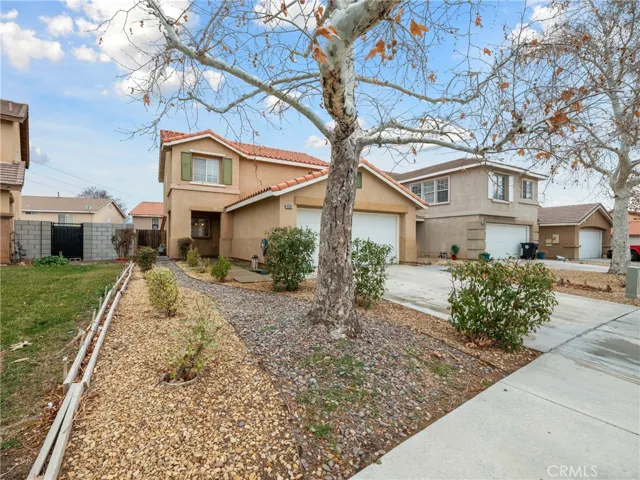 14392 Queen Valley Road, Victorville, California 92394
