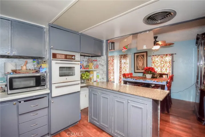 99 Amalfi Drive, Santa Ana, California 92703