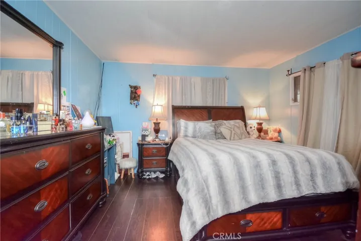 99 Amalfi Drive, Santa Ana, California 92703