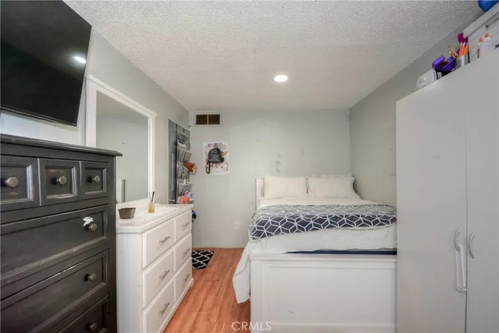 99 Amalfi Drive, Santa Ana, California 92703