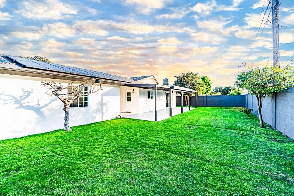 2141 S Vern Street, Anaheim, California 92802 home-pic-13