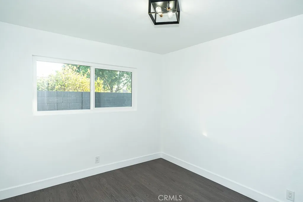 2141 S Vern Street, Anaheim, California 92802 home-pic-7