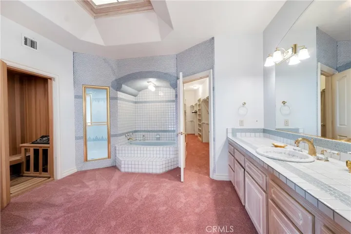 20010 Hawks Hill Road, Chatsworth, California 91311