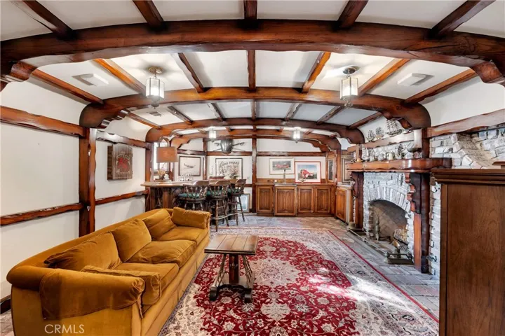 20010 Hawks Hill Road, Chatsworth, California 91311