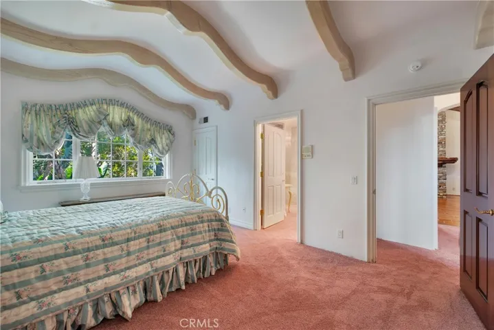 20010 Hawks Hill Road, Chatsworth, California 91311