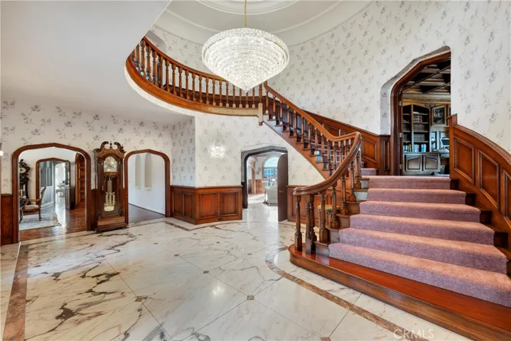 20010 Hawks Hill Road, Chatsworth, California 91311