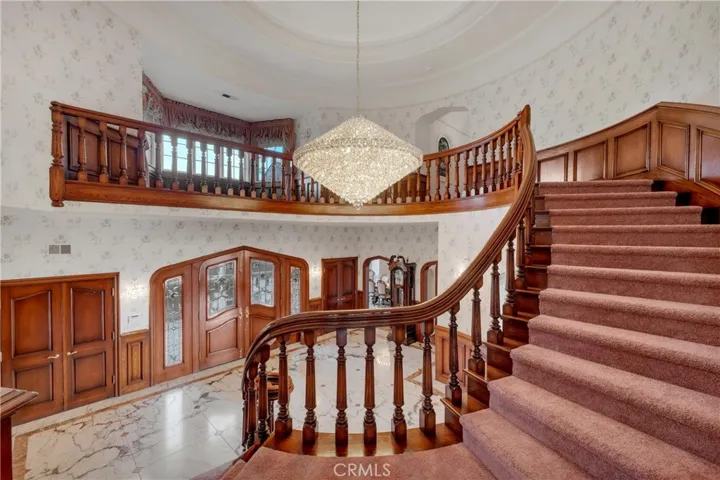 20010 Hawks Hill Road, Chatsworth, California 91311