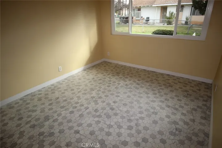 new bedroom flooring, paint, windows.....41573 "markings on floor part of the manufacturer's design......