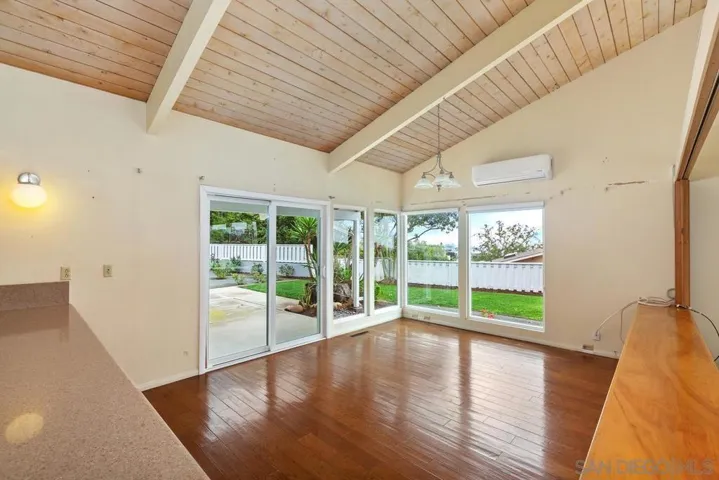 5473 Avenida Fiesta, La Jolla, California 92037