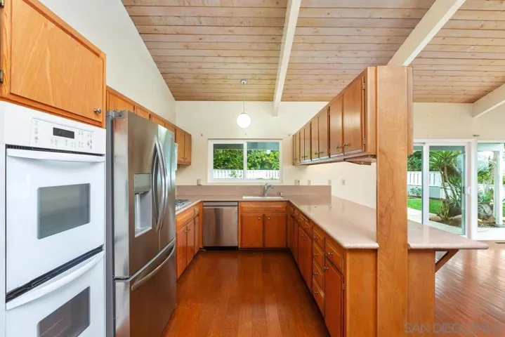 5473 Avenida Fiesta, La Jolla, California 92037