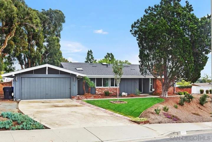 5473 Avenida Fiesta, La Jolla, California 92037