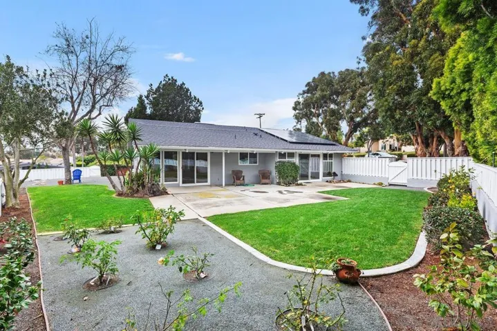 5473 Avenida Fiesta, La Jolla, California 92037