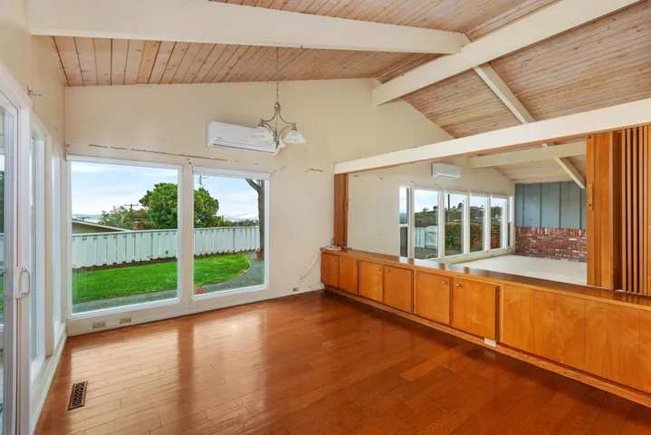 5473 Avenida Fiesta, La Jolla, California 92037