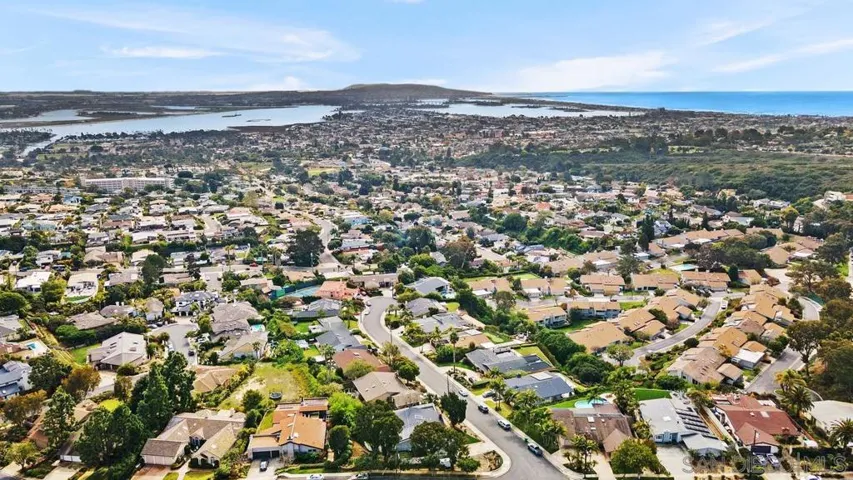 5473 Avenida Fiesta, La Jolla, California 92037